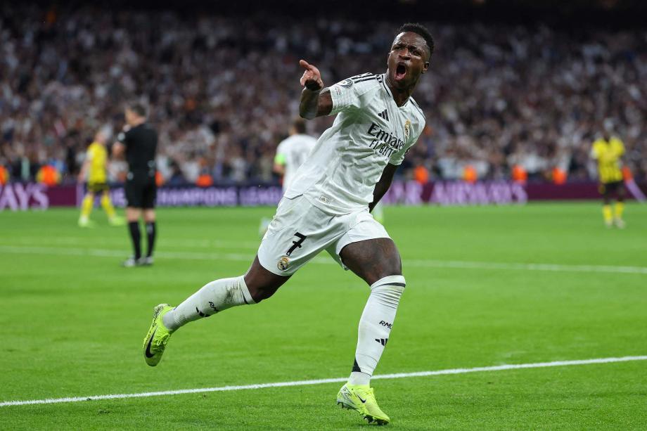 快船面对黄蜂豪取15连胜，上次输球还是在2017年