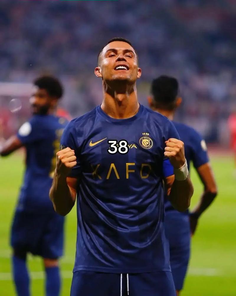 尼克斯晋级半决赛后，每位球员都能获得103000美元的奖金